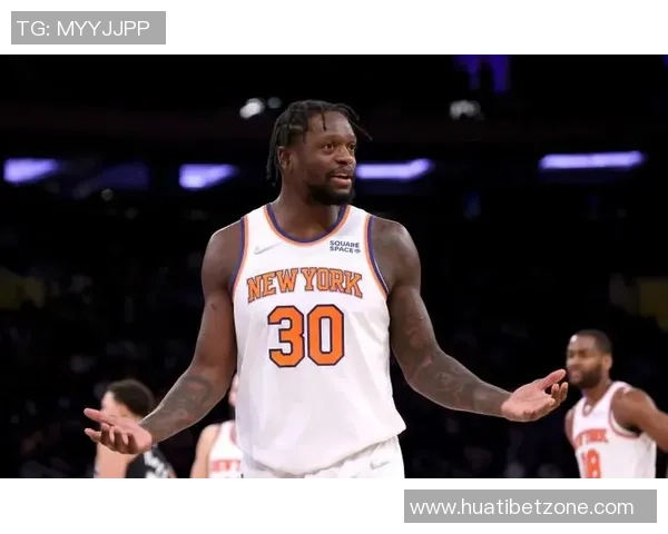 布歇表现出色半场砍下17分7板正负值高达23助球队领先